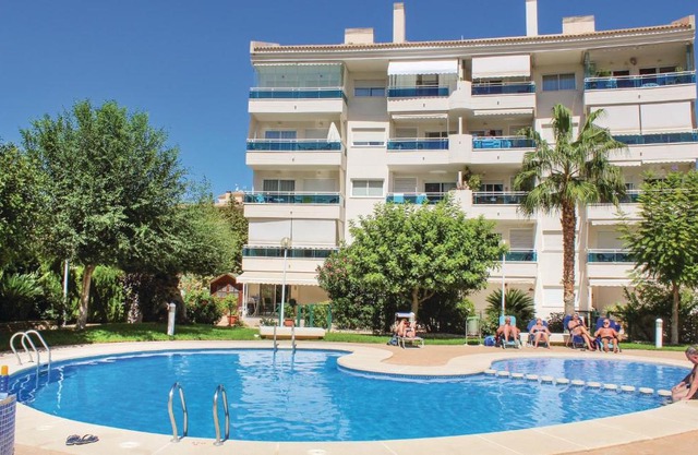 Awesome Apartment In Alfàz Del Pí