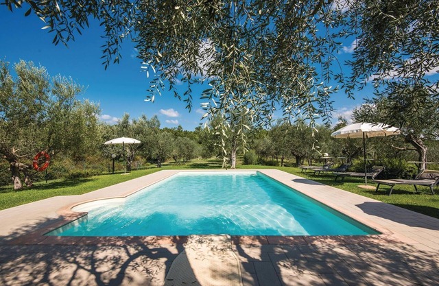 Impresionante apartamento en Lucignano.