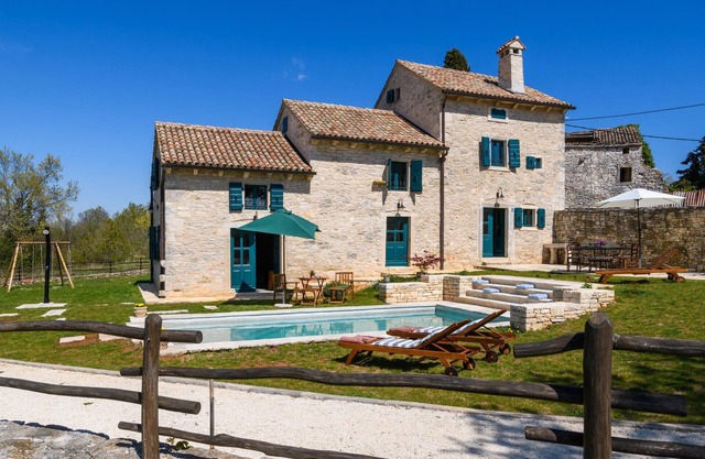 Impresionante casa en Barban con WiFi