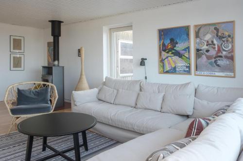 Awesome Home In Ebeltoft With 3 Bedrooms And Wifi