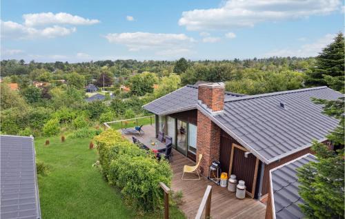 Awesome Home In Fårevejle With Wifi