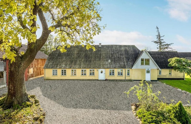 Awesome Home In Haderslev With Wifi