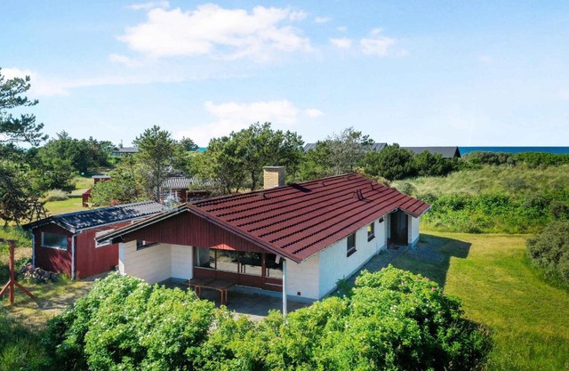Awesome Home In Hirtshals With 3 Bedrooms And Wifi