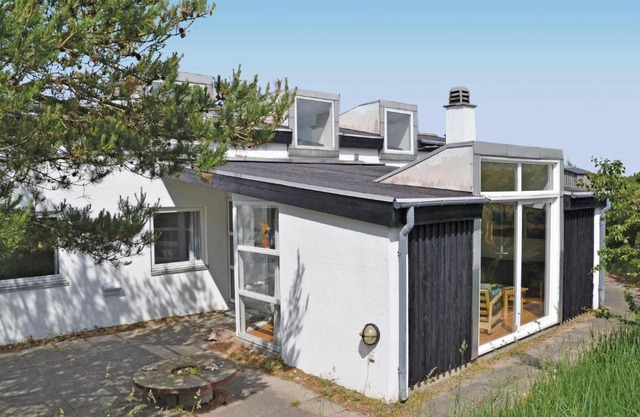 Awesome Home In Hirtshals With Sauna