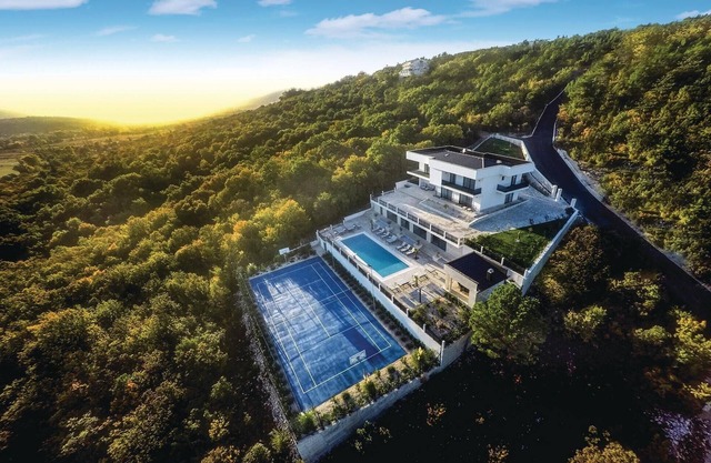 Impresionante casa en Imotski con sauna