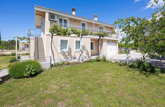 Impresionante casa en Katuni Rubici,.