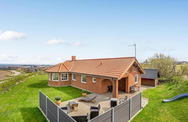 Awesome Home In Lemvig With Kitchen
