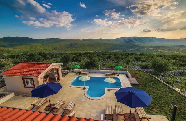 Impresionante casa en Radosic