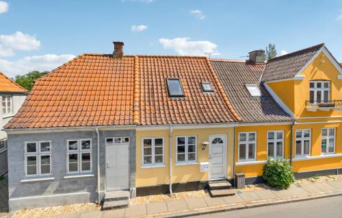 Awesome Home In Rudkøbing With Kitchen
