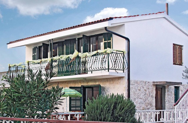 Bonita casa de 4 dormitorios en Sibenik