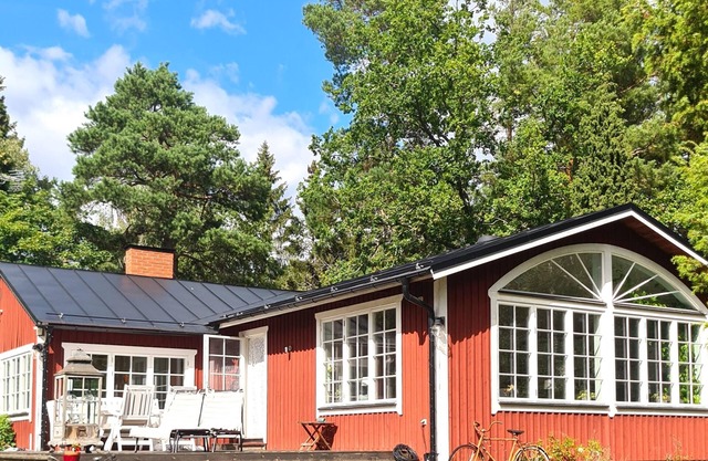 2 bedroom apartment in Skälvik