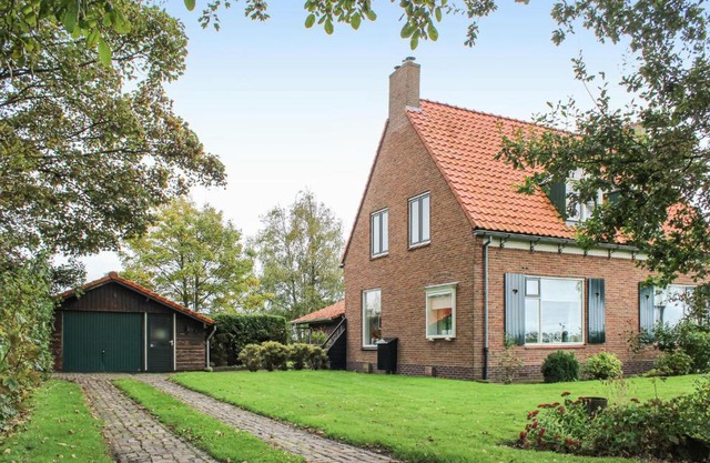 Awesome home in SLootdorp with 2 Bedrooms and WiFi