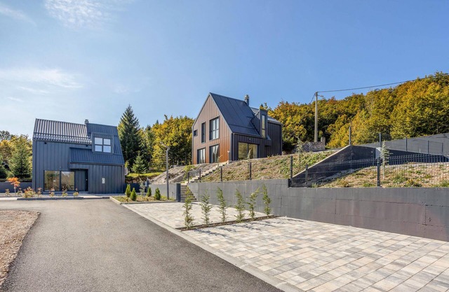 Impresionante casa en Stari Laz con.
