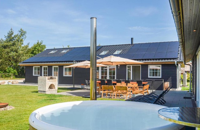 Awesome Home In Vggerlse With Sauna, Private Swimming Pool And Indoor Swimming Pool