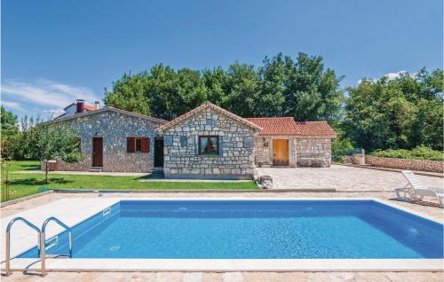 Awesome Home In Zadar With Kitchen