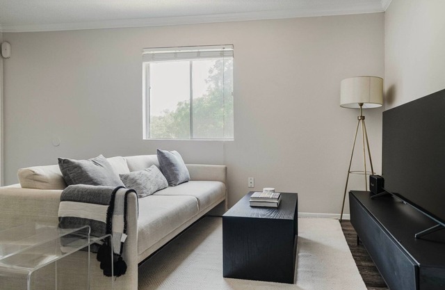Awesome South Congress 1BR w/ A/C & Laundry