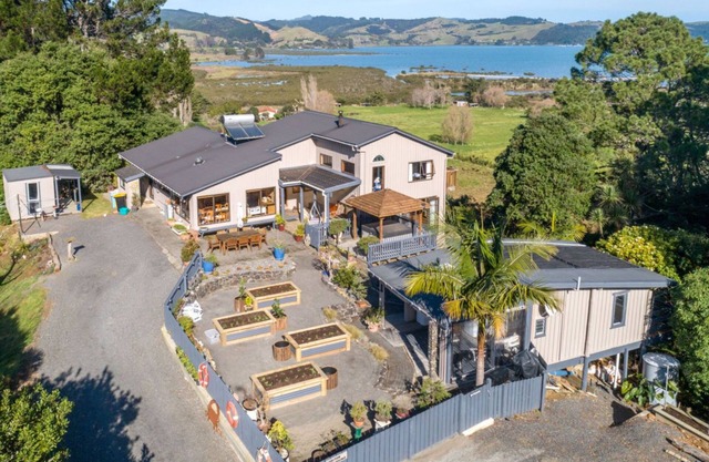 Awesome views and perfect base for fishing trips