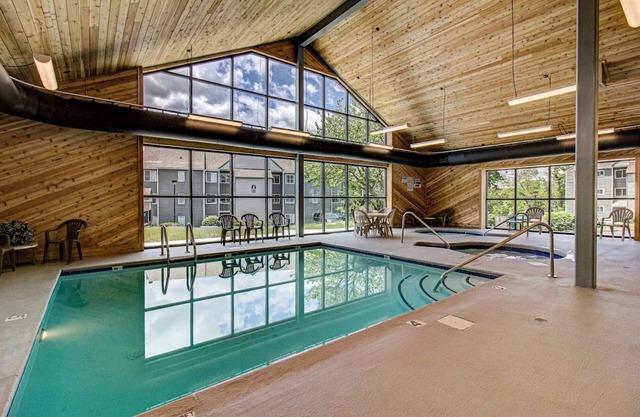 Awesome Views In Gatlinburg/Indoor Pool & Hot Tub