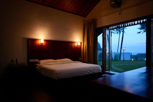 Ayada Cliff Beach Villas
