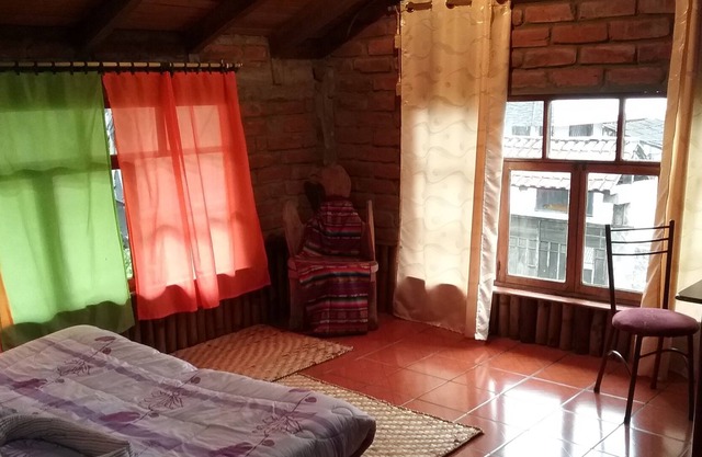 Ayamtai Jea Guest House