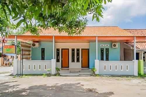 Ayna Syariah Mitra RedDoorz Indramayu