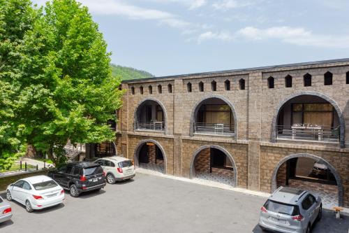 Aynur Qala Resort