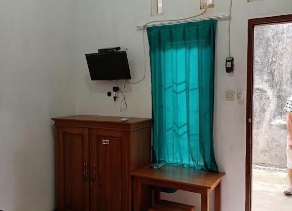 Ayuk home