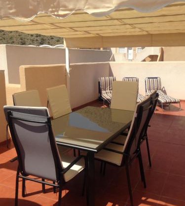 AZ02 Roof top terrace apartment, 2 bedrooms, 1 bathroom, very close to beach