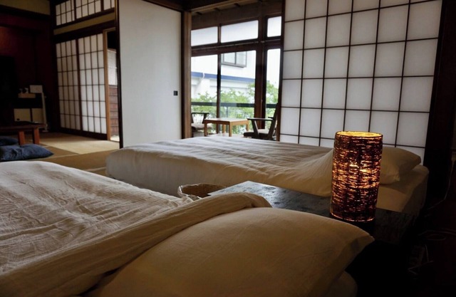 Azamian Atami