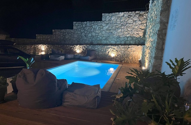azogire hotel