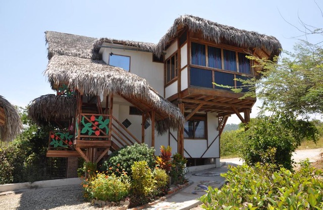 Azuluna Ecolodge
