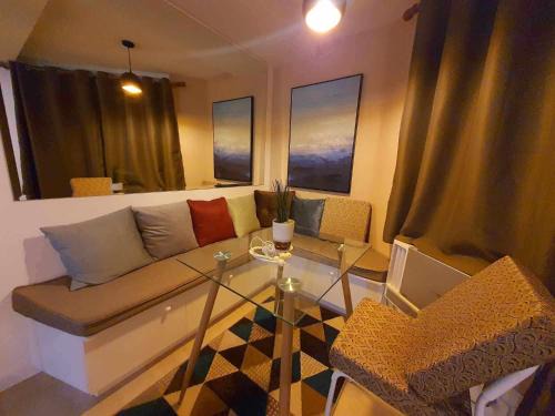 Azure North - Executive Suite