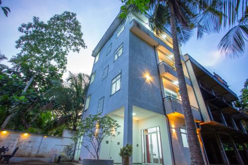 Azure Skies Luxury rooms and Apartments