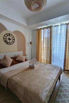 Azure Urban Resort Residences Muni muni Staycation