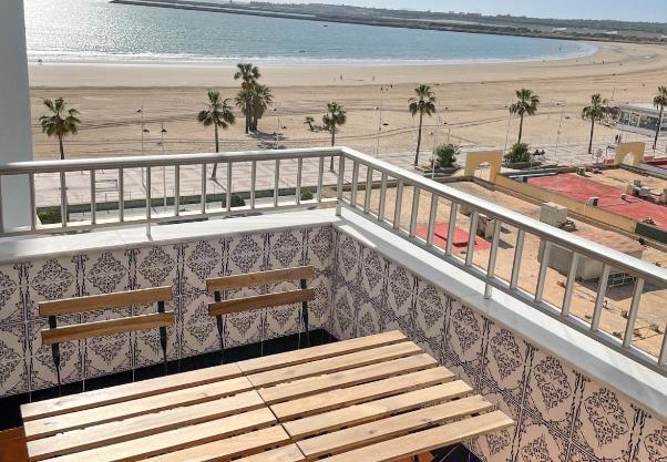 Azvalia - Valparaíso beach apartment - Piscina y parking gratis