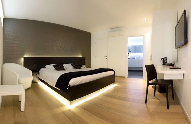 B&B Aquabello