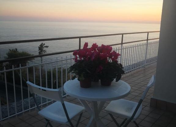 B&B Sanremo dely' house