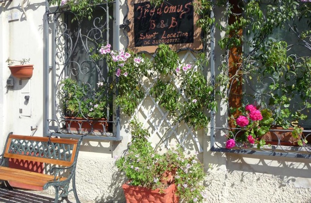 B&B Tredomus