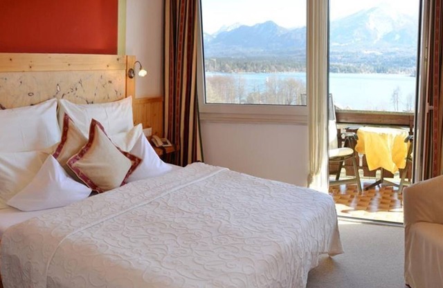 B Double room, balcony and lake view - Biohof Naturzeit Faaker See
