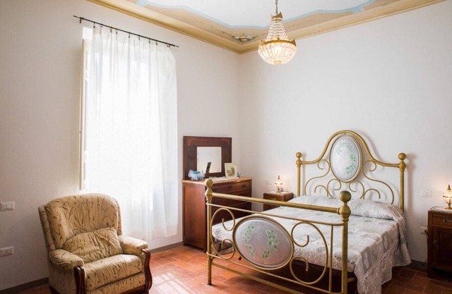 B&G Corte Menconi - Apartment Iris