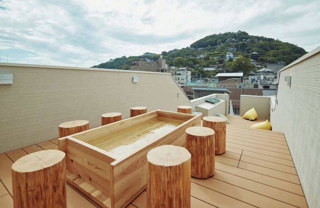 Modern Onomichi Oasis: Private Sauna Retreat