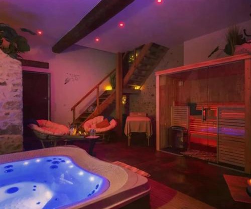 Ba'Cam Spa - Romance, Spa, Jacuzzi & Sauna
