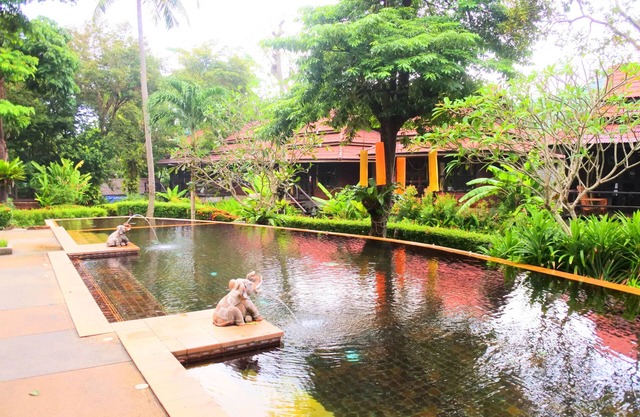 Baan Laanta Resort and Spa