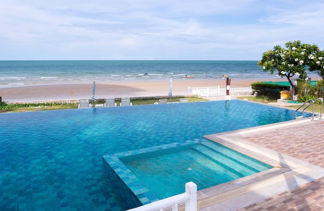 Baan Poolom Beachfront Condominium
