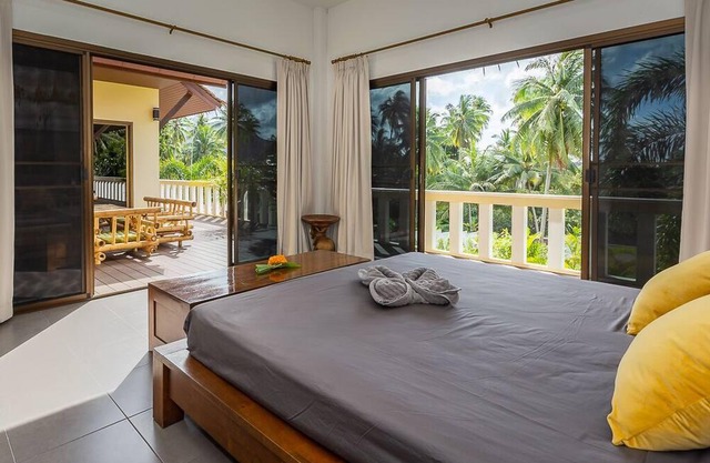 BAAN SAM SAO- Elegante villa de 3 bd con gran piscina y jardín tropical
