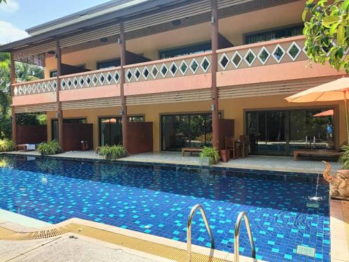 Baan Suan Villas Resort