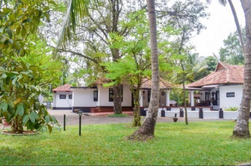 Babira brookside heritage resort