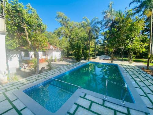 Babira Brookside Heritage Resort