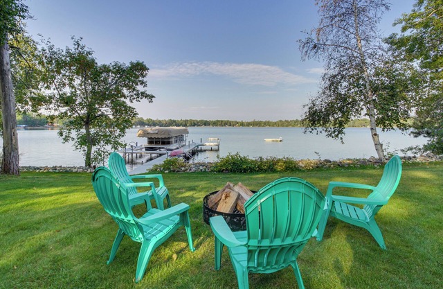 Backus Lakefront Cabin w/ Fire Pit, Dock Access!