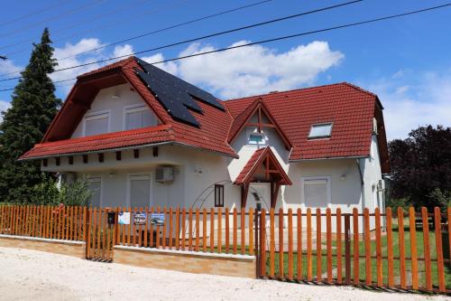 Badacsony Apartmanház